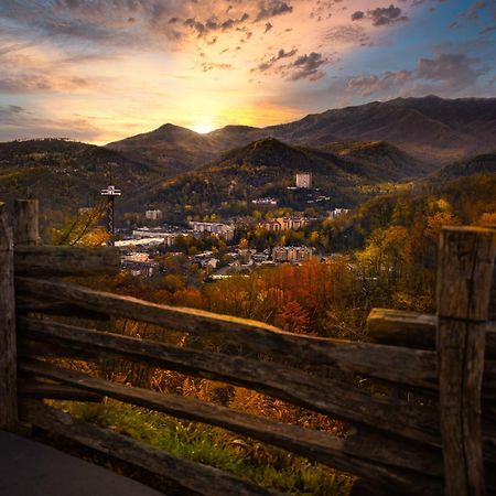 Endless View- Amazing Panoramic Mountain Views, Pool Access, Free Area Attraction Tickets Villa Sevierville Eksteriør billede
