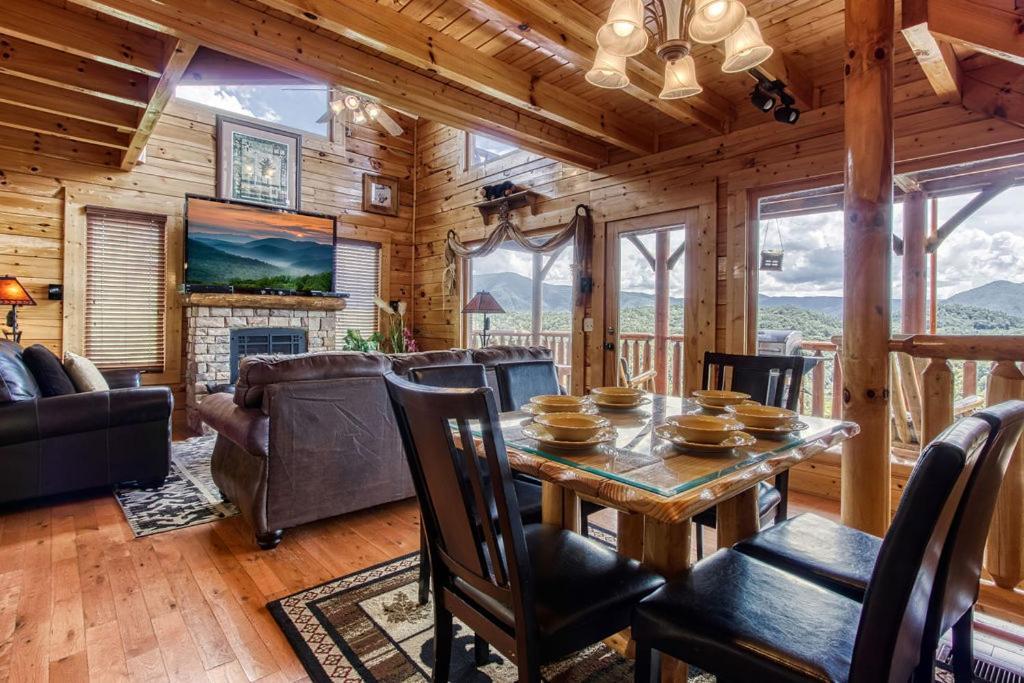 Endless View- Amazing Panoramic Mountain Views, Pool Access, Free Area Attraction Tickets Villa Sevierville Eksteriør billede